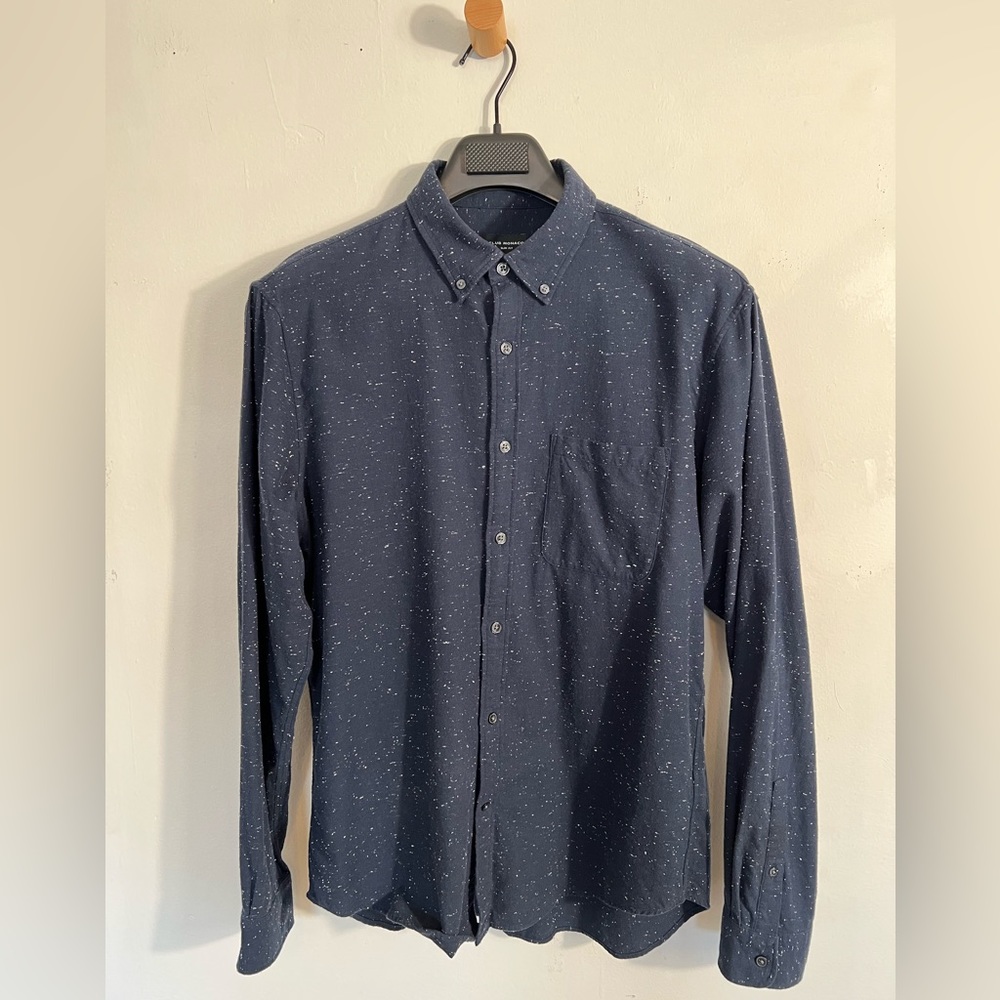 Club Monaco long sleeve speckled button down